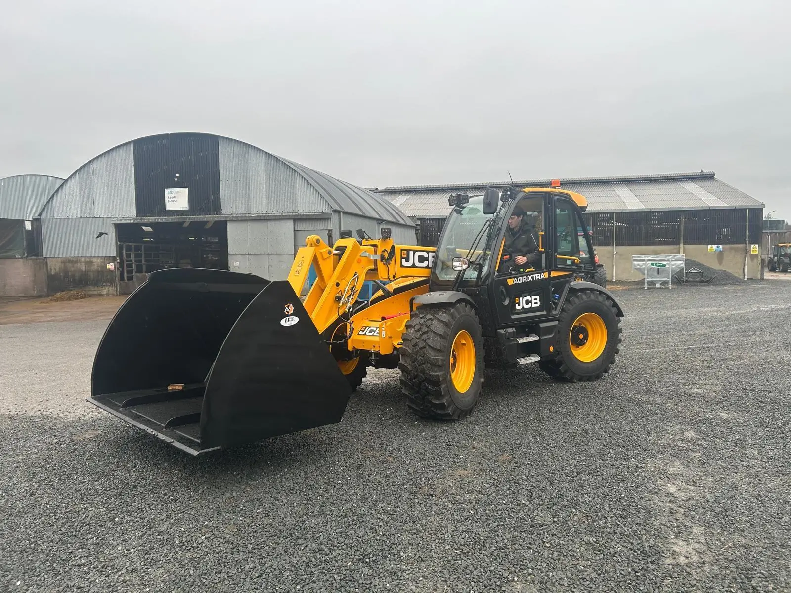 Buckets for Telehandlers, Diggers & Forklifts